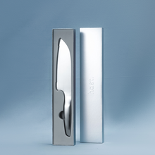 Load image into Gallery viewer, Hast Selection 6.3 Inch Japanese Carbon Steel Santoku Knife
